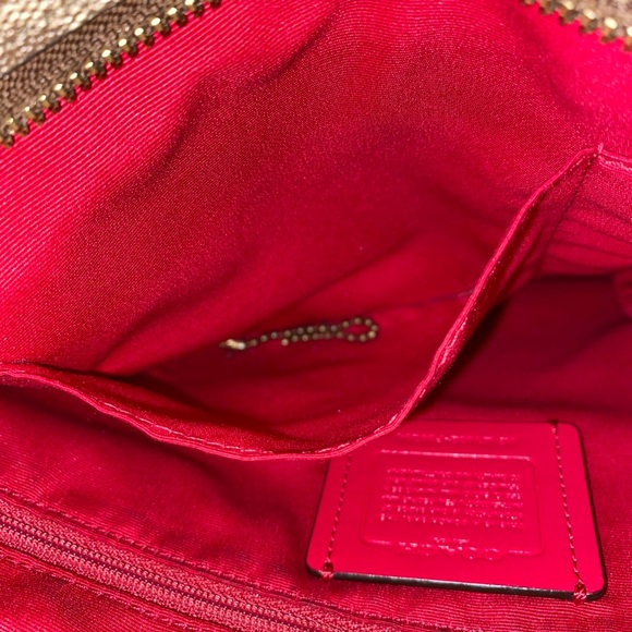 BEAUTIFUL COACH TOTE BAG IN GREAT CONDITION! - Picture 5 of 9